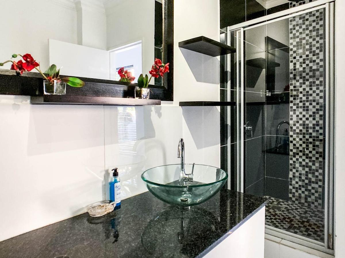 Splice Apartments โจฮันเนสเบิร์ก ภายนอก รูปภาพ