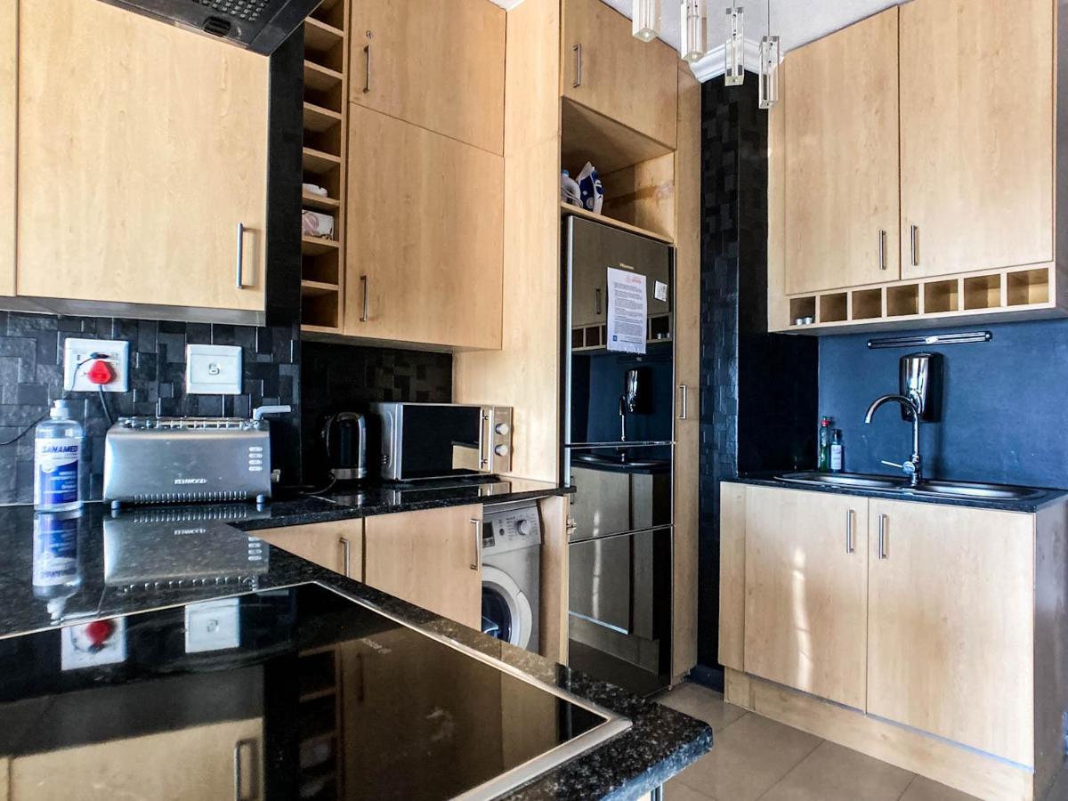 Splice Apartments โจฮันเนสเบิร์ก ภายนอก รูปภาพ